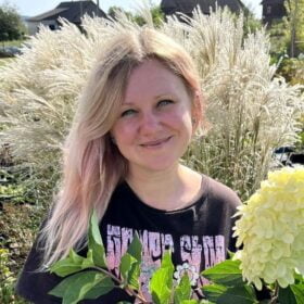 О питомнике 2. nadezhda sotrudnik pitomnika